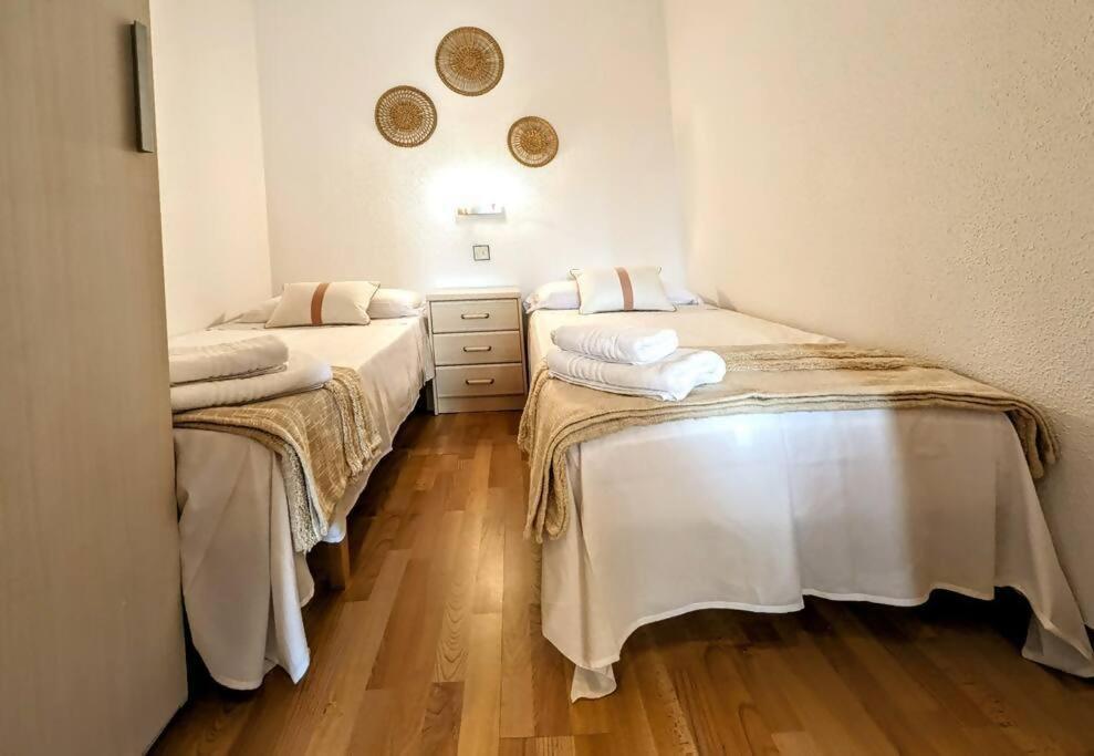 Apartamento Piscina En Platja Daro By Host&Joy Platja d'Aro Dış mekan fotoğraf