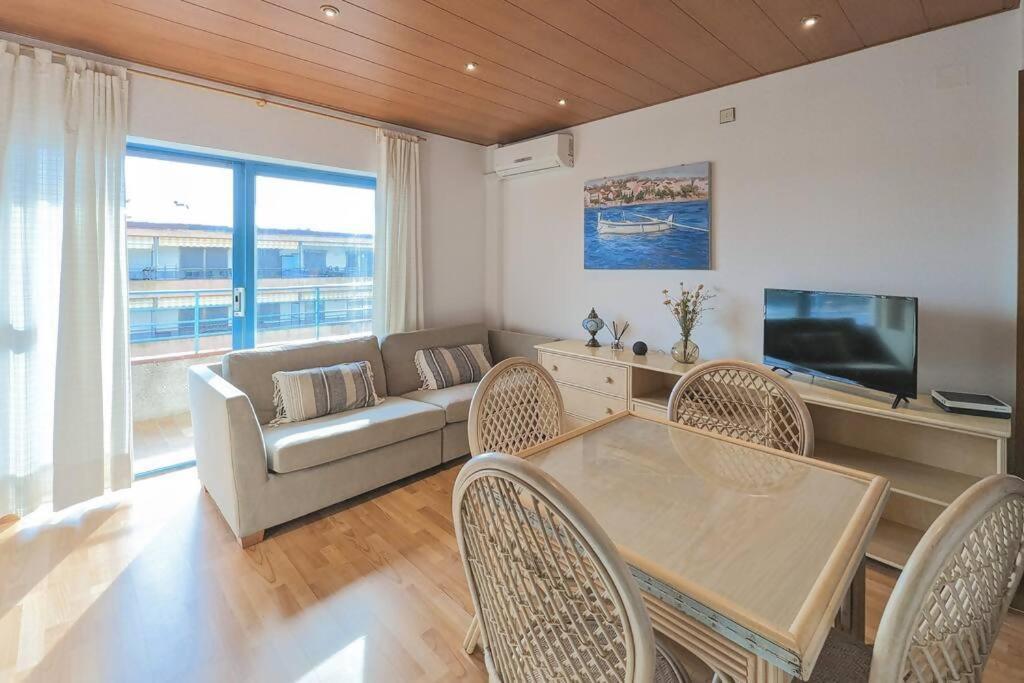 Apartamento Piscina En Platja Daro By Host&Joy Platja d'Aro Dış mekan fotoğraf